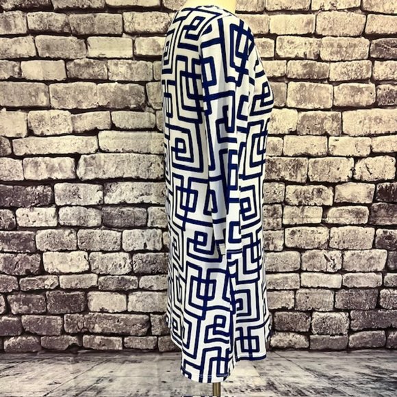 Addie Addison Blue & White V-Neck 3/4 Sleeve Dress Size Small - Picture 8 of 9